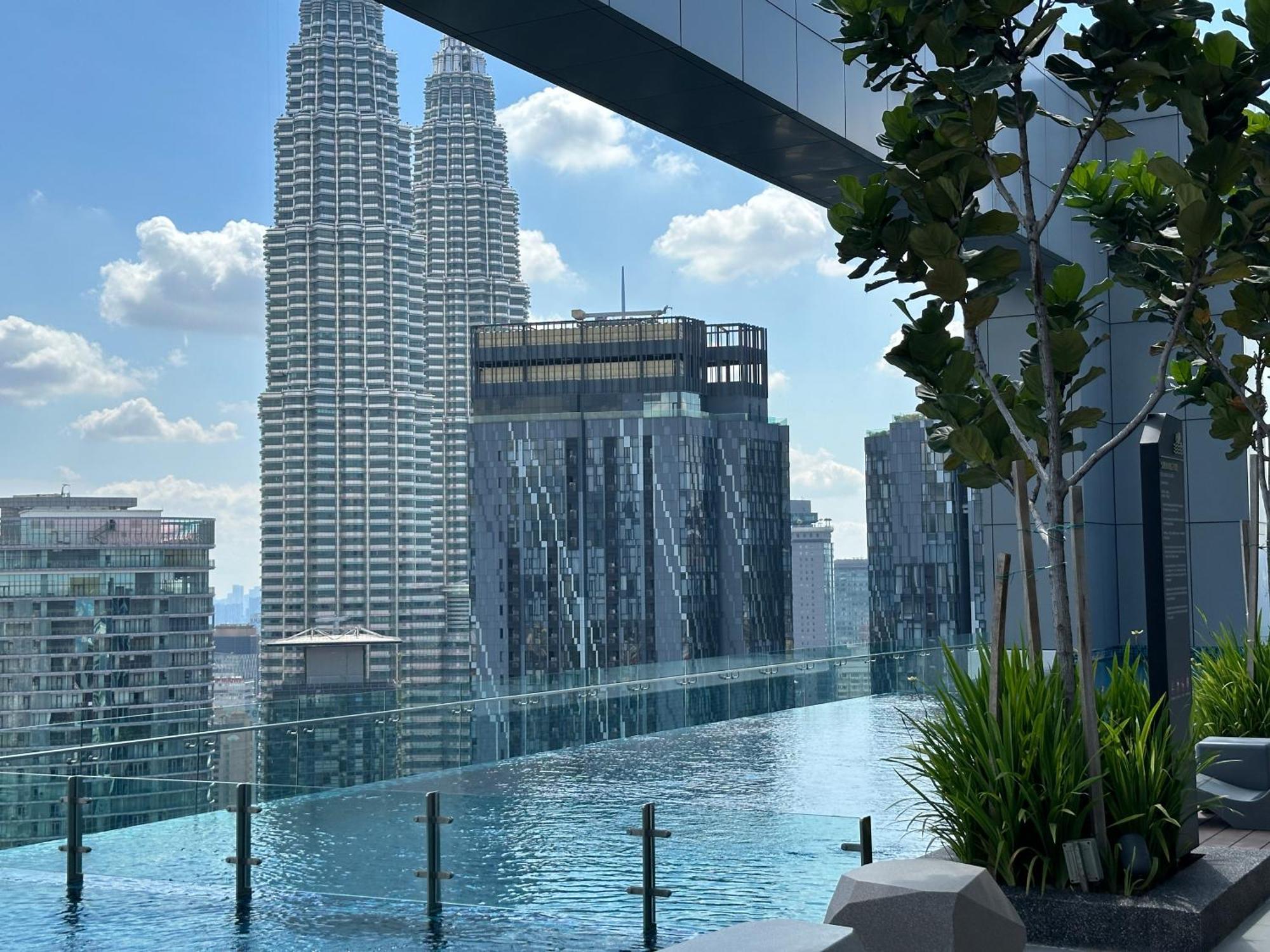 Royce Residences By Romeo Bnb Kuala Lumpur Esterno foto