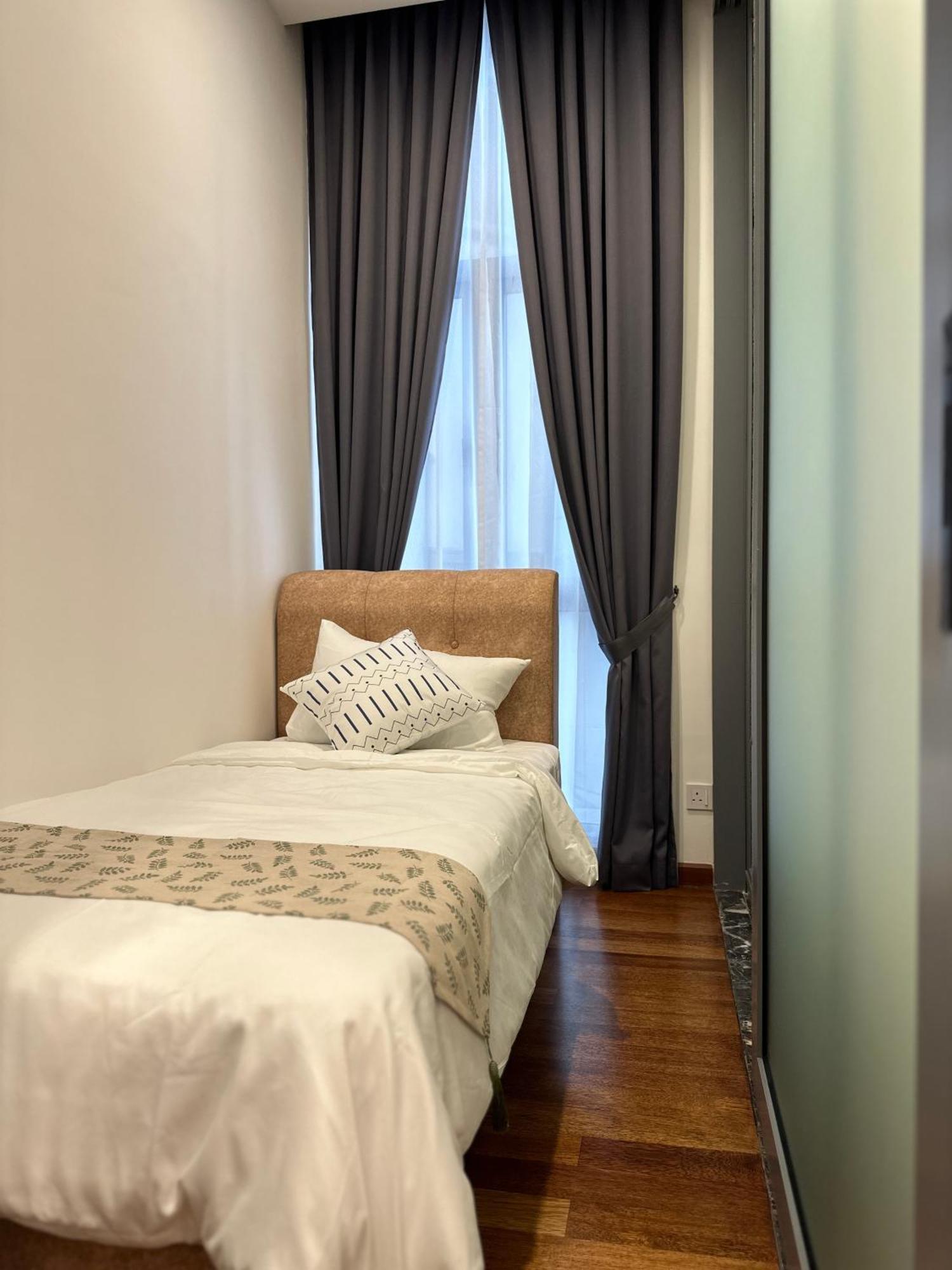 Royce Residences By Romeo Bnb Kuala Lumpur Esterno foto