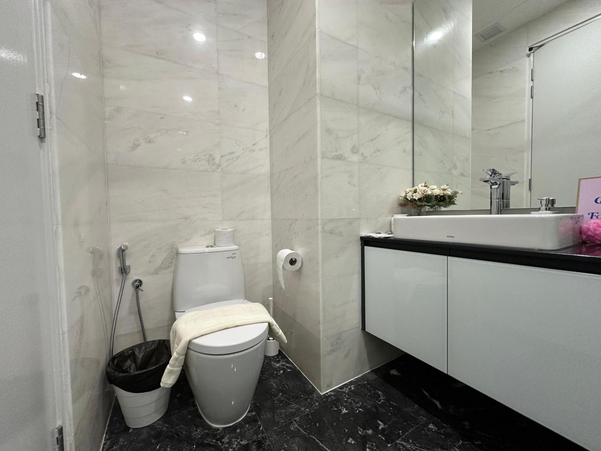 Royce Residences By Romeo Bnb Kuala Lumpur Esterno foto